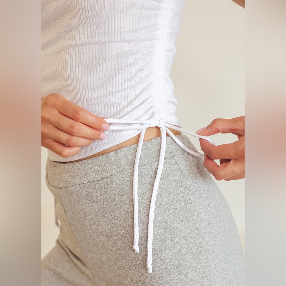 {Lulus} White Ruched Top - Picture 5 of 7